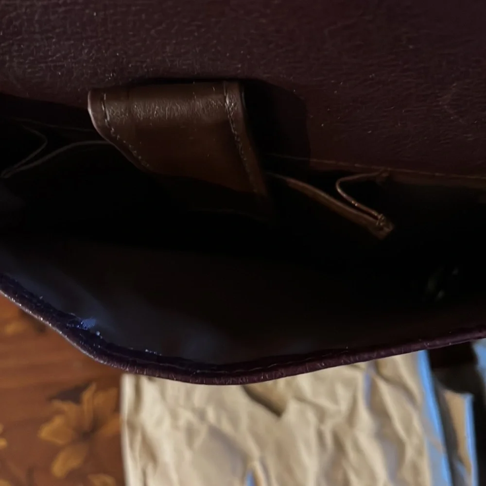 Brown American hide & leather briefcase
